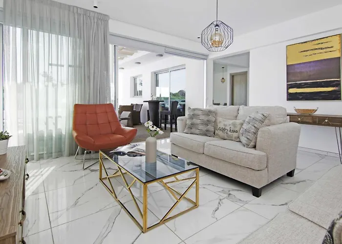 Napa View * Ayia Napa