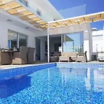 Napa View Villa Ayía Nápa