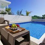 Napa View Villa Ayía Nápa