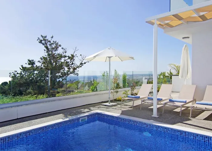 ヴィラ Napa View アヤナパ